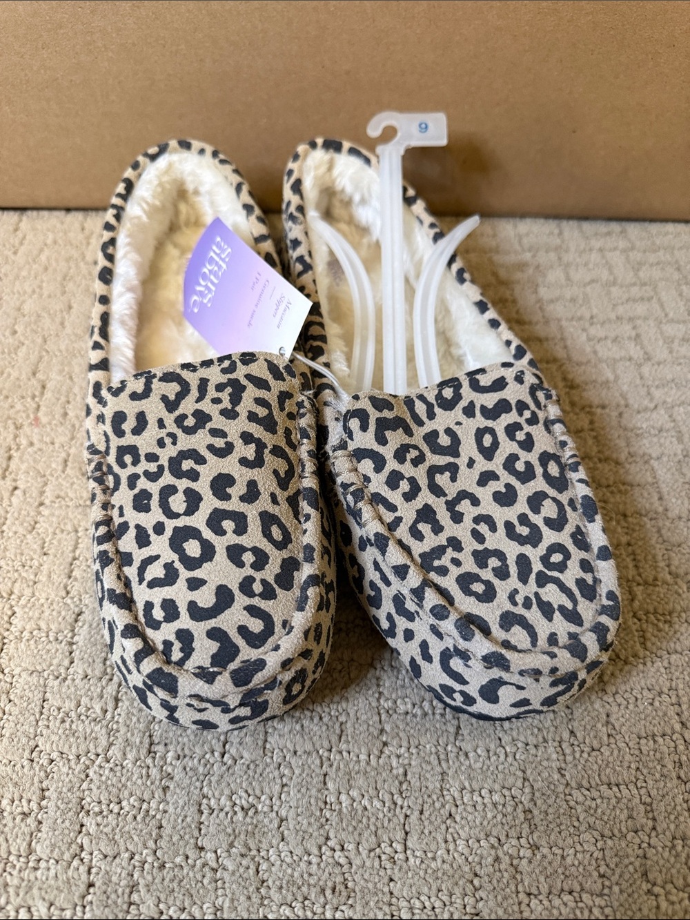 stars above Leopard Print Fleece-Lined Slip-On Slippers in Tan and Black